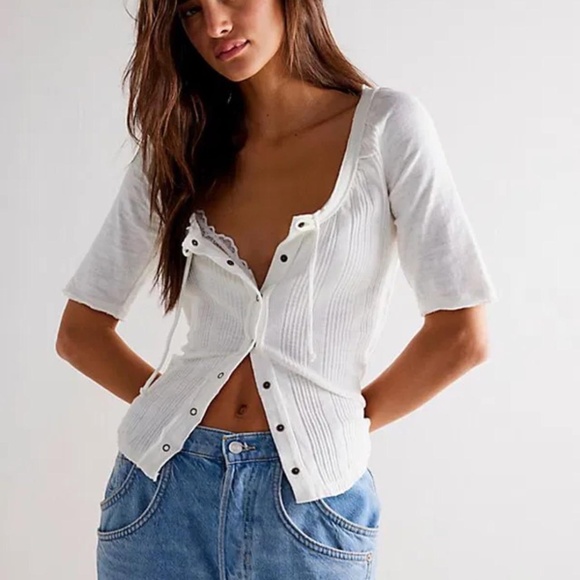 Free People Women's White and Cream Shirt - Picture 2 of 8